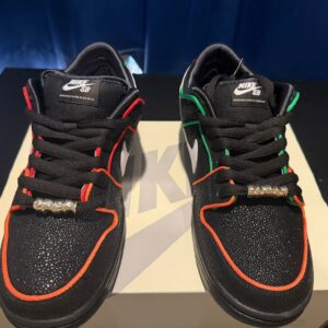 Nike SB Dunk Low Bronx